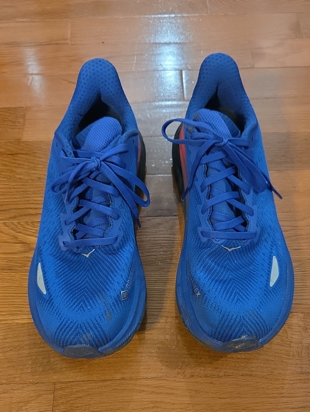 Women's HOKA Clifton 9. Blue, Size 8.5